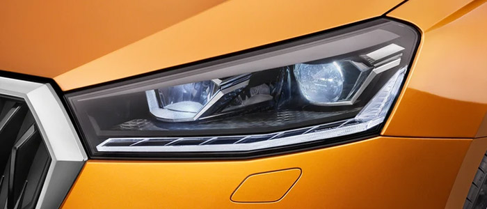 Nová ŠKODA FABIA - ostře řezané přední světlomety Nová ŠKODA FABIA - ostře řezané přední světlomety
