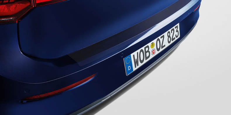 Volkswagen Golf 8 - ochrana nákladové hrany