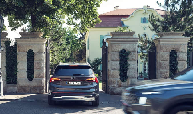 hyundai santa fe plug in hybrid 2021 asistencni systemy