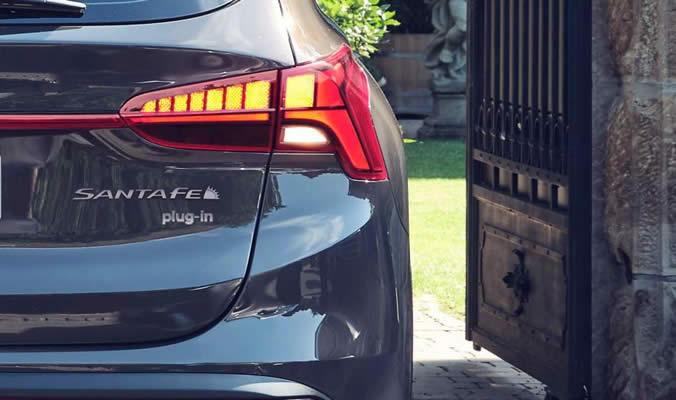 hyundai santa fe plug in hybrid 2021 exterier logo