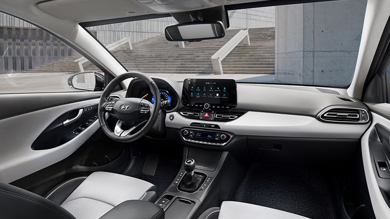 Hyundai i30 Kombi komfortní start