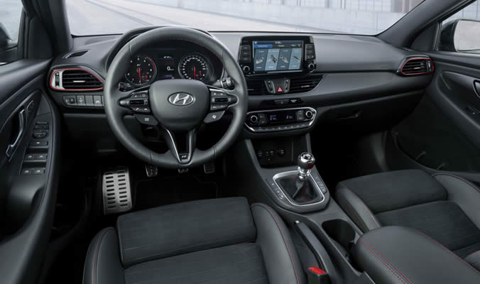 Hyundai i30 Fastback N - Interiér