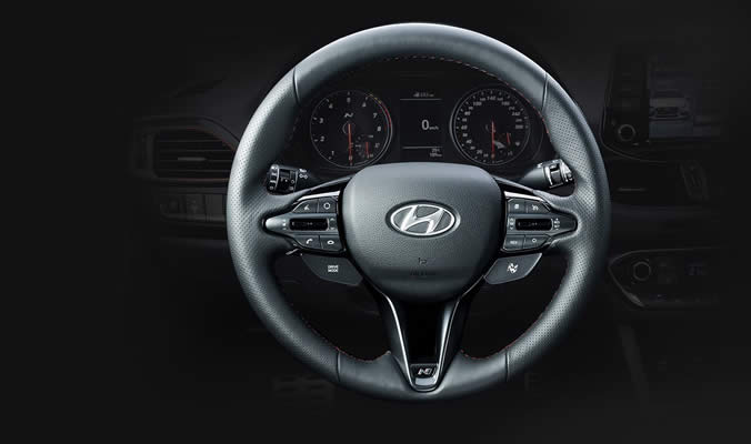 Hyundai i30 Fastback N - Volant