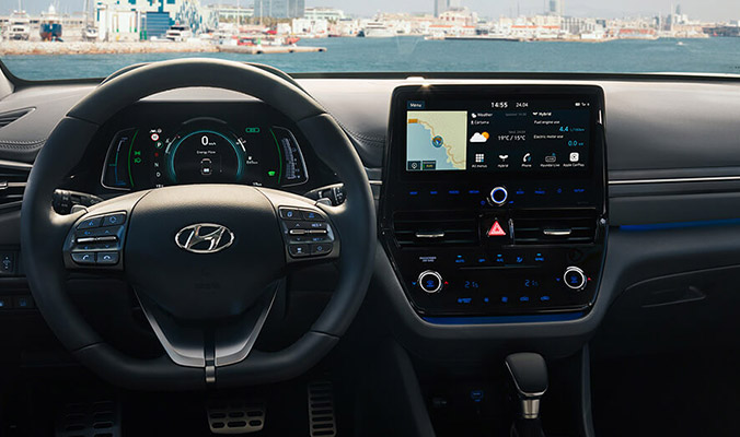 Hyundai IONIQ Hybrid - Interiér