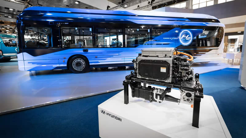 Hyundai a Iveco - vodíkový autobus