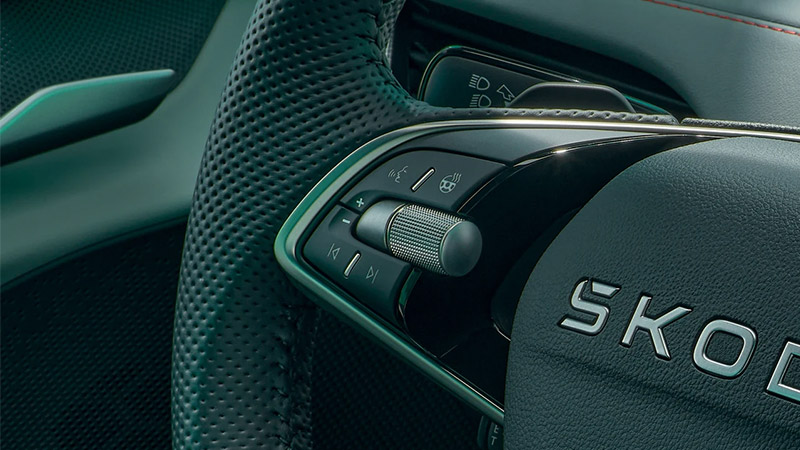 Škoda Elroq RS - Přirozené hlasové ovládání
