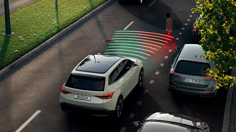 Škoda Elroq RS - Front Assist a antikolizní asistent