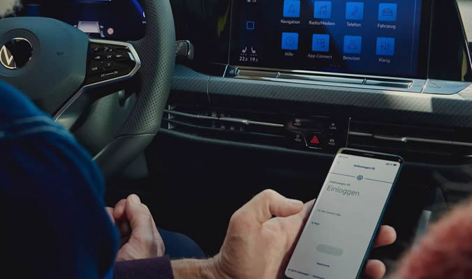 Volkswagen Golf 8 GTI - Bezdrátové rozhraní App-Connect