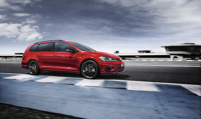 Volkswagen Golf R Variant exteriér