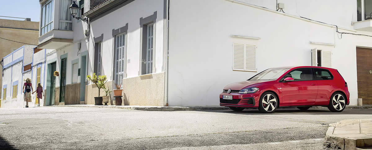 Volkswagen Golf GTI
