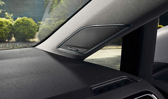 vw golf gti dynaudio excite