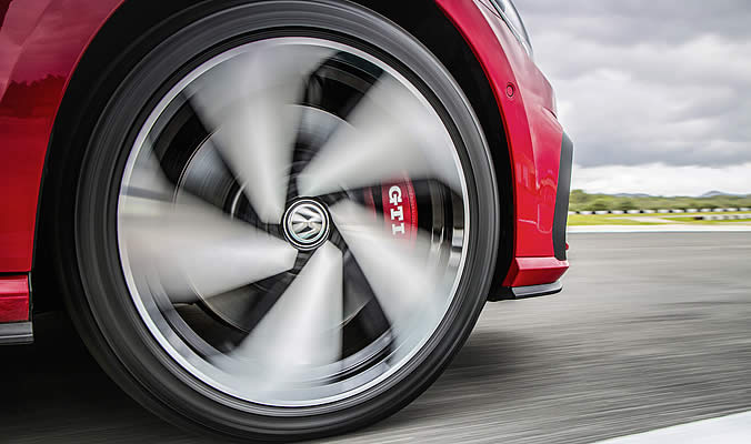 vw golf gti kolo