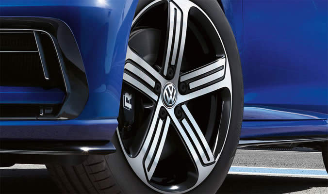 vw golf r variant kola