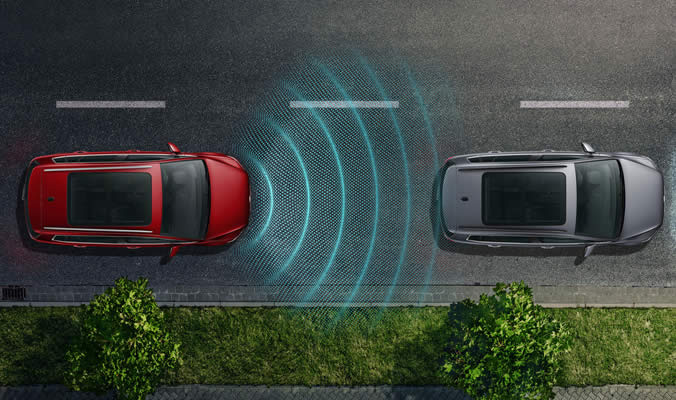 vw golf sportsvan front assist acc