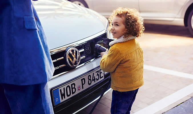 Volkswagen Passat GTE - nabíjení