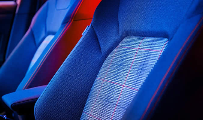 VW Polo GTI sedadla