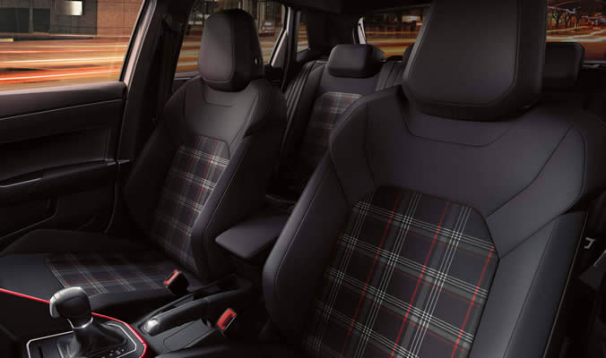 Volkswagen Polo GTI - Komfort sezení