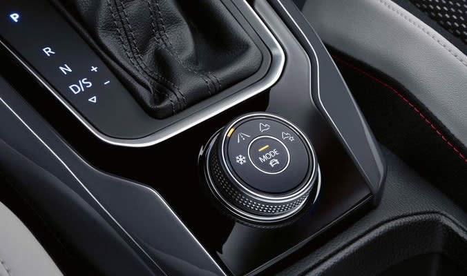 Volkswagen T-Roc - 4Motion Active control