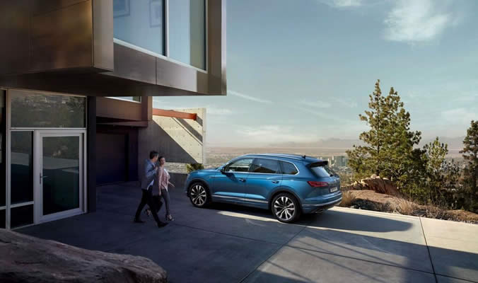 Volkswagen Touareg eHybrid - Linie výbavy Elegance