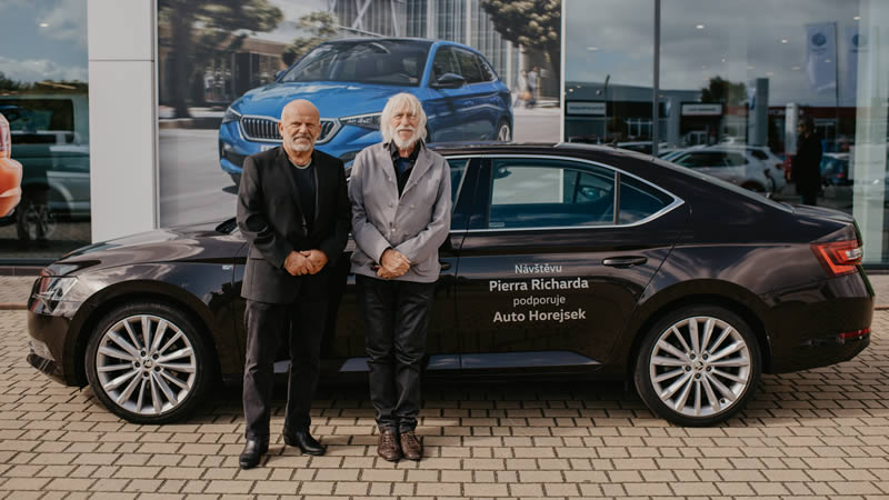 Herec Pierre Richar v Auto Horejsek