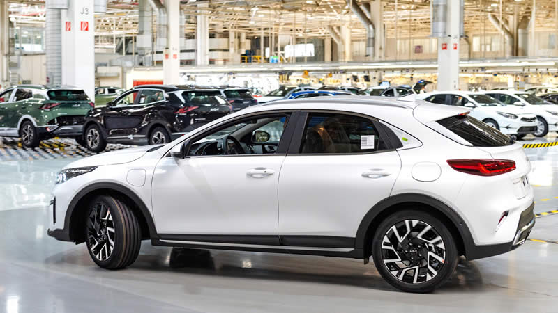 kia modernizovany xceed 04
