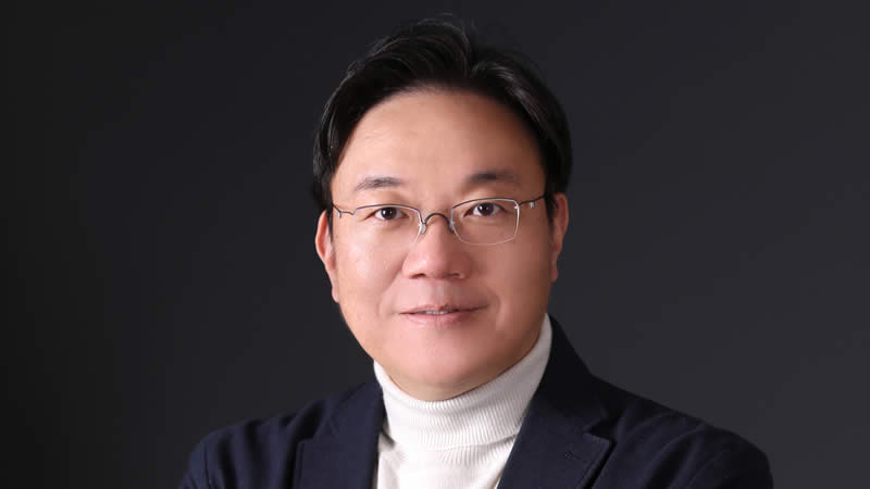 Kia Chang Hwan Kim