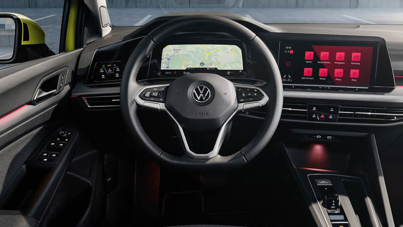 Nový VW Golf 8 - přístrojová deska