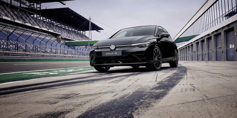 Volkswagen Golf vw golf r black edition 01 800