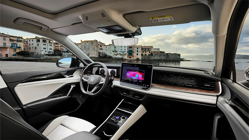 Detail na interiér nového Volkswagenu Tayron