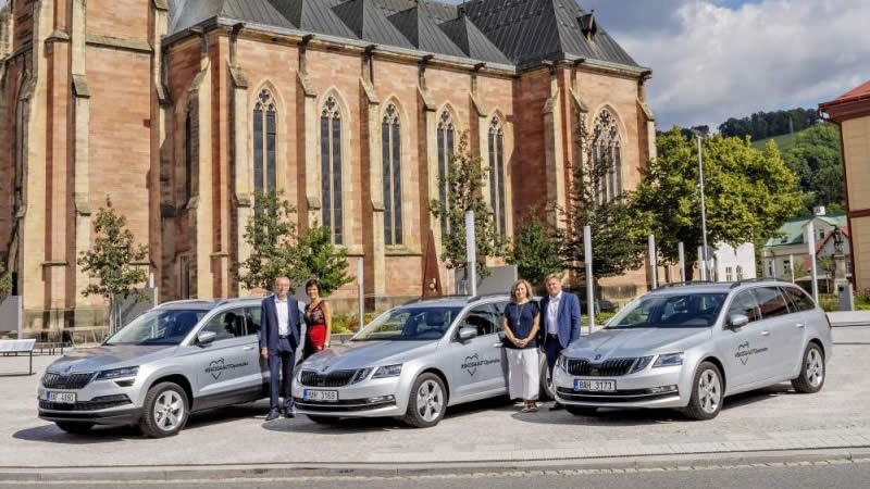 ŠKODA - VOZOVÝ PARK SOCIÁLNÍCH SLUŽEB OBNOVEN