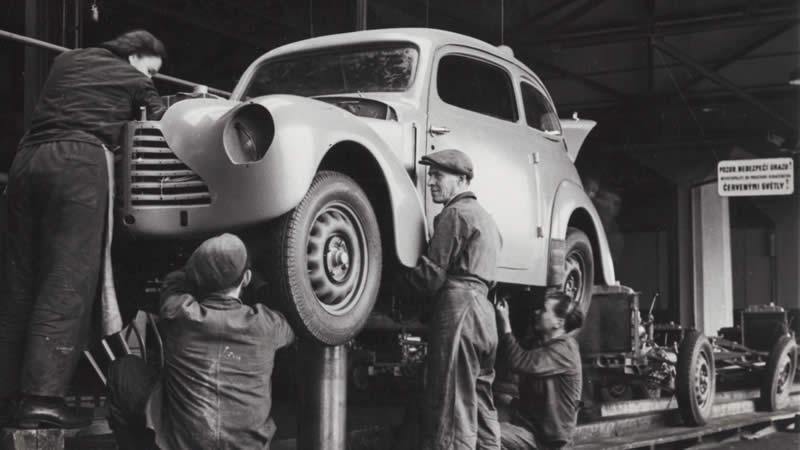 skoda 1101 tudor 75 let 02