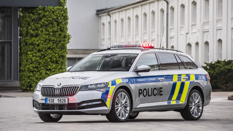 skoda doda nove vozy policii cr 03