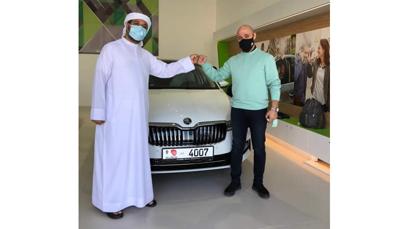 skoda otevreni nejvetsiho showroomu na svete dubaj 01