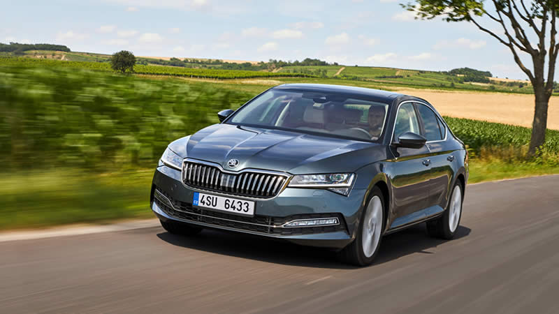 skoda superb 20 let 1