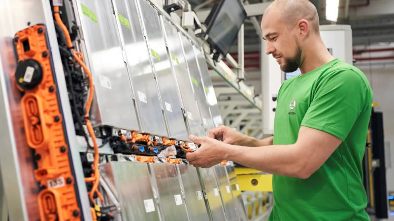 skoda zahajuje bateriovych systemu 03