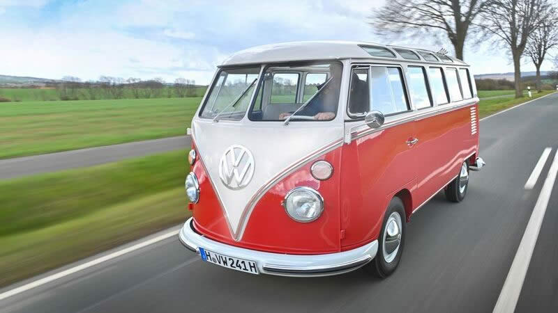 Volkswagen užitkové vozy - 70 let „Samby“ 