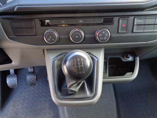 Volkswagen Transporter 6.1 Kombi
