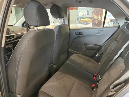 Kia picanto внутри