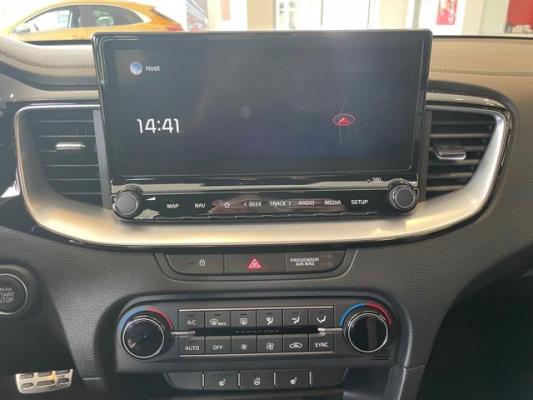 Kia proceed салон