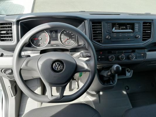 Volkswagen Crafter - skříňový vůz 