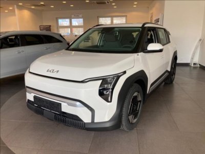 Kia EV3 Synchronní AC 150kW
