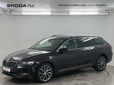 Škoda Superb 2.0 TDI 140kW Style Combi DSG