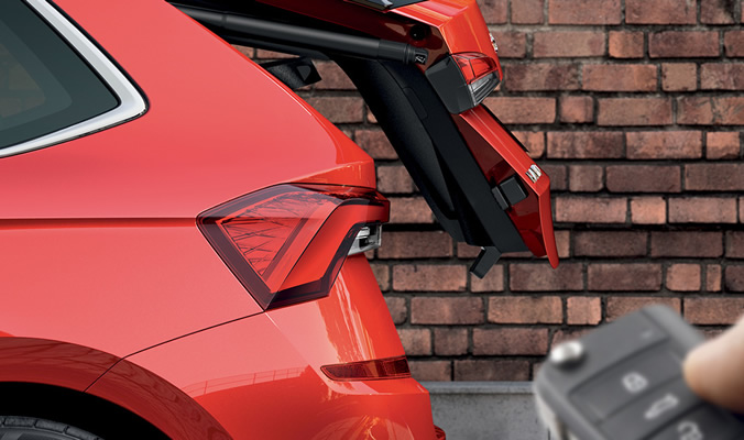 ŠKODA KAMIQ - Elektricky ovládané páté dveře
