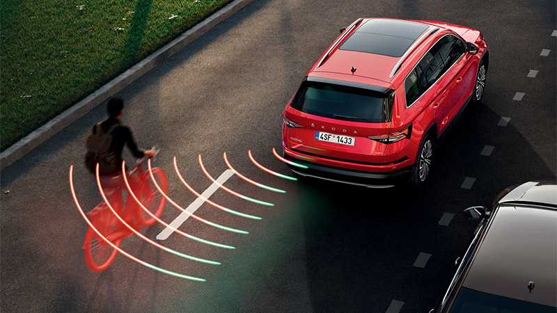 skoda kodiaq asistent zmeny jizdniho pruhu