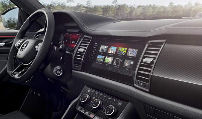 skoda kodiaq sportline 2021 palubni deska