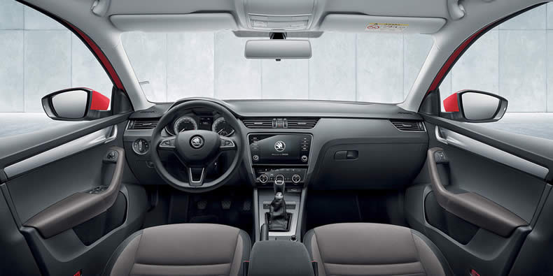 ŠKODA OCTAVIA COMBI - Ambition ŠKODA OCTAVIA COMBI