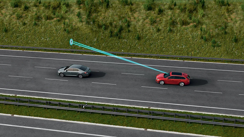 skoda octavia rs prediktivni tempomat