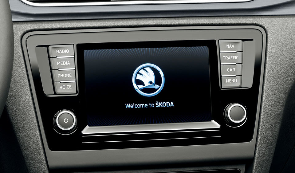 Skoda media command