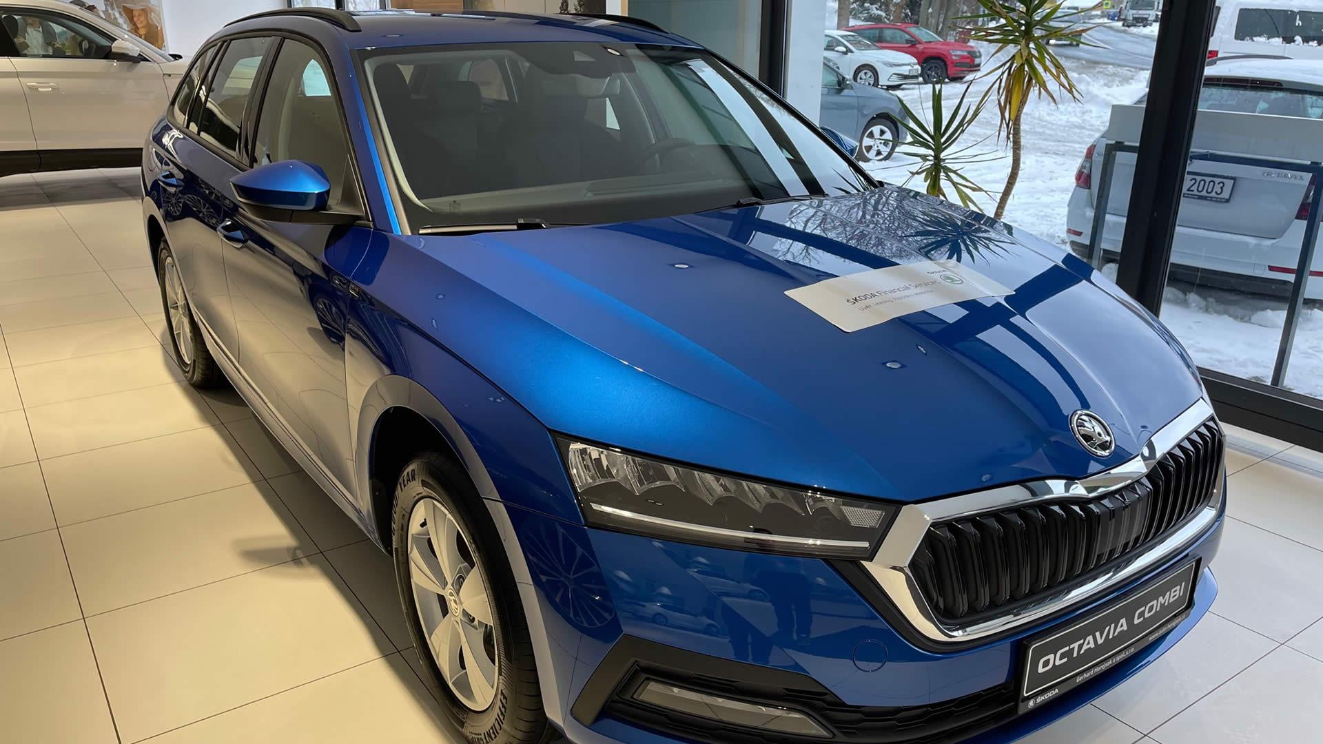 ŠKODA OCTAVIA COMBI 125 LET 
